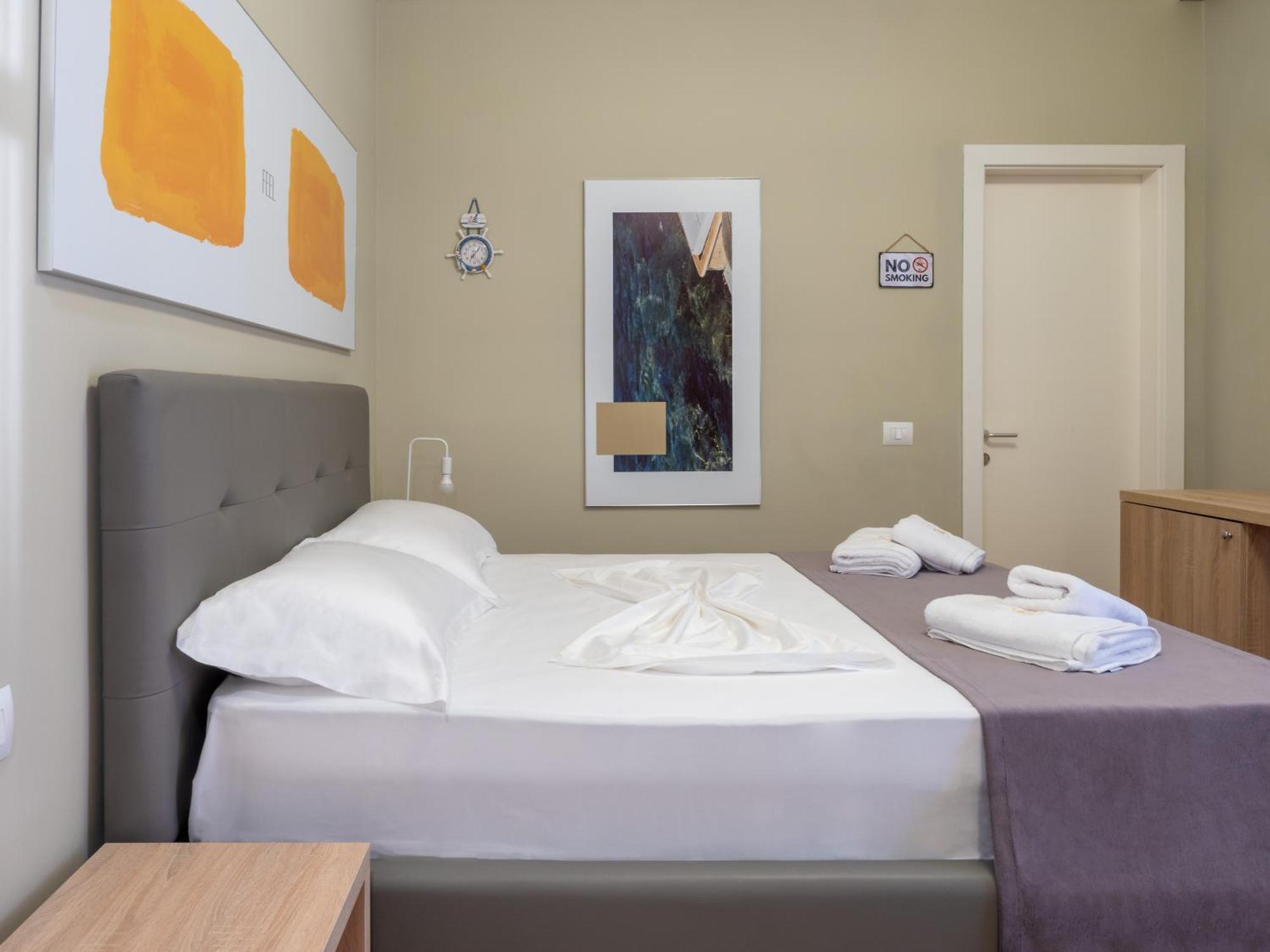 Nia Boutique Hotel By Rapo'S Resort Himare Exterior foto