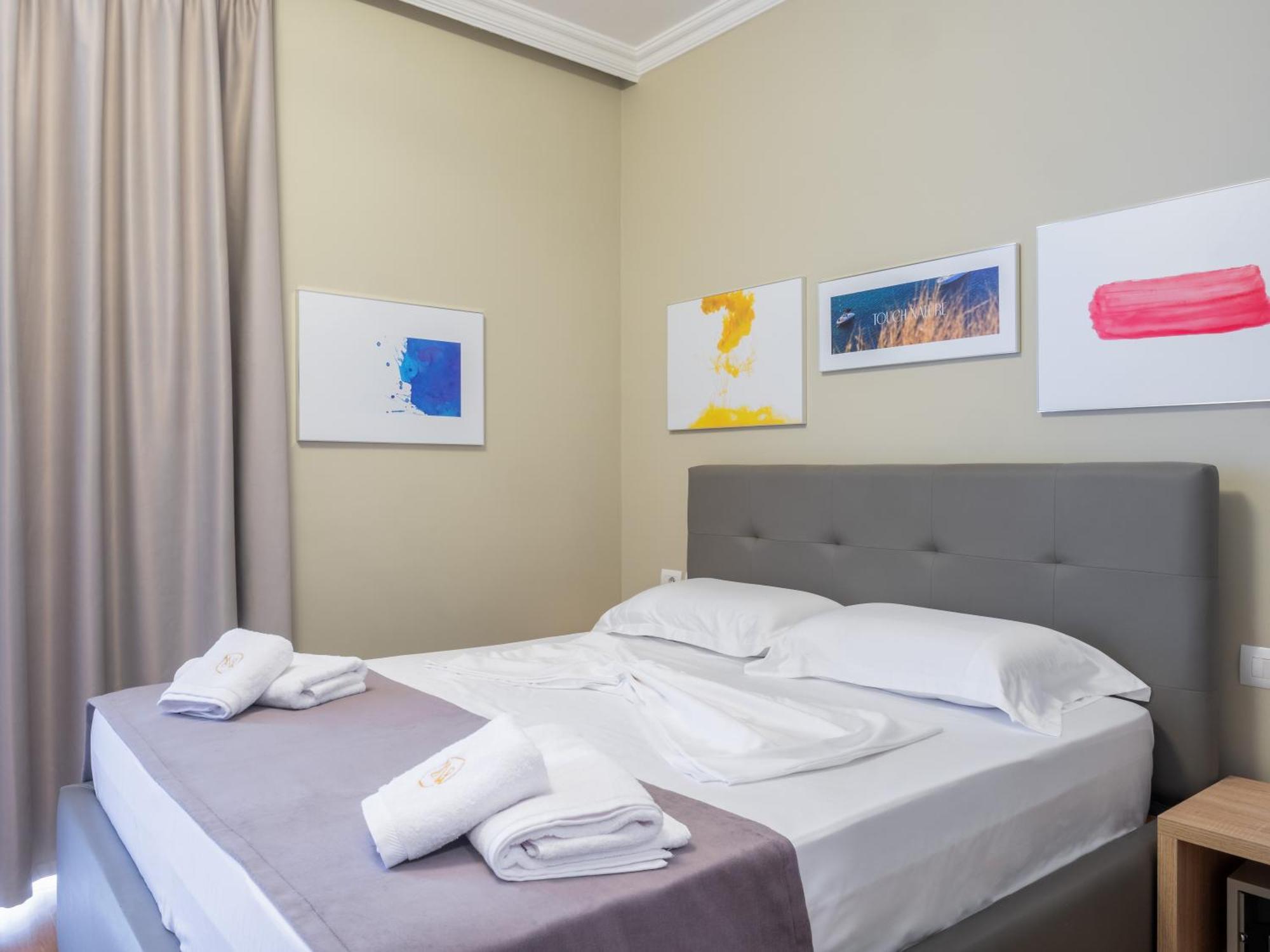 Nia Boutique Hotel By Rapo'S Resort Himare Exterior foto